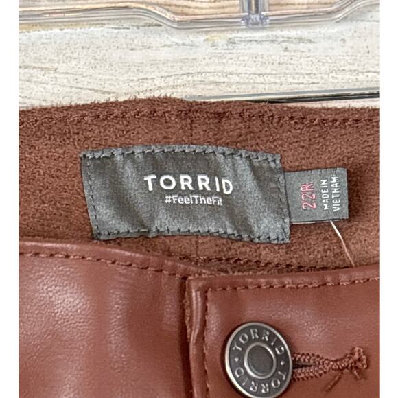Torrid Women’s 22R Brown Perfect Skinny Faux Leather Mid Rise Pants NEW - Picture 5 of 8